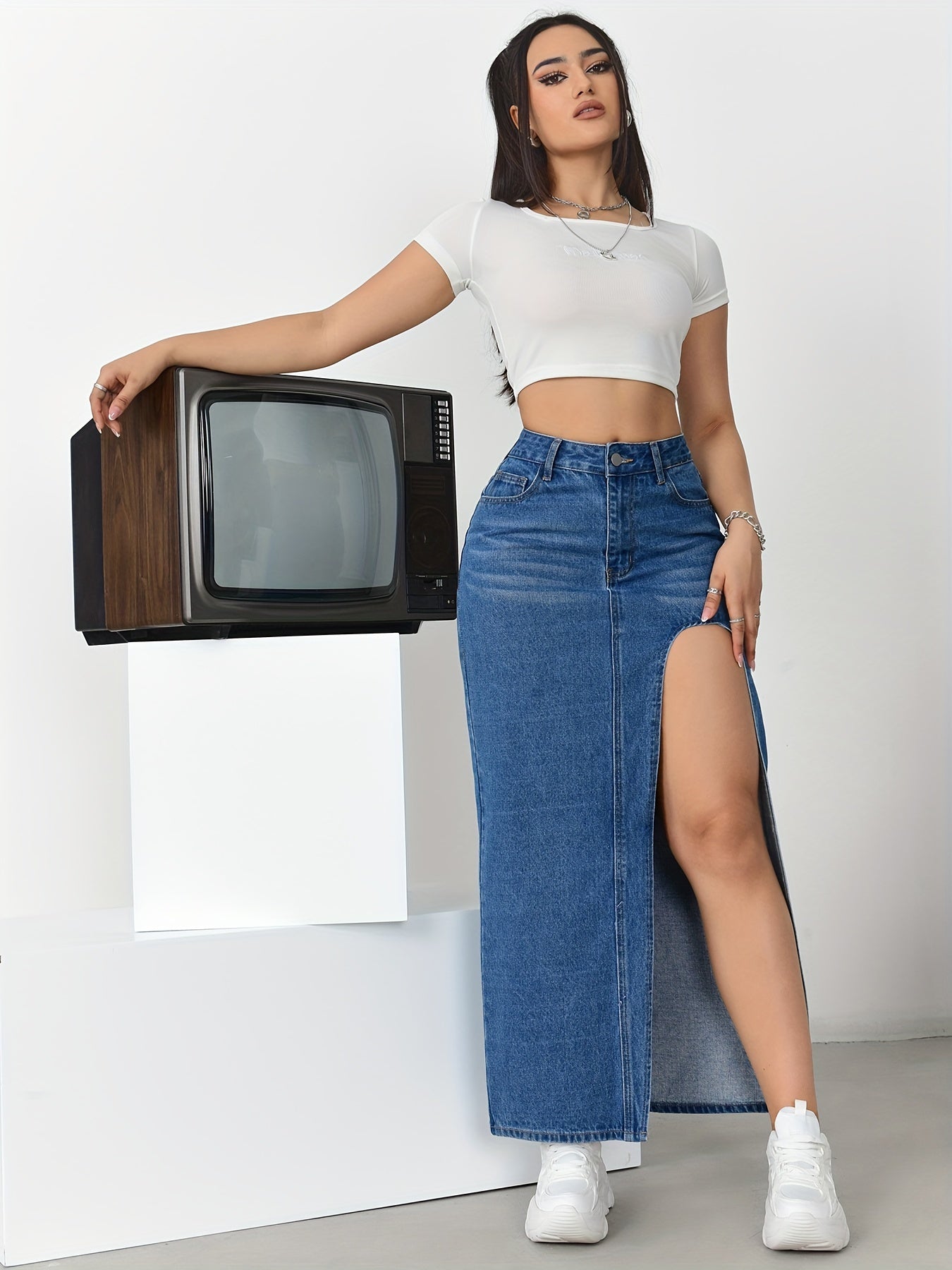 Women's High-Waisted Split Denim Skirt, Sexy Long Plain Maxi Jean Skirt With Side Slit, Vintage Style Fashion, Casual Streetwear